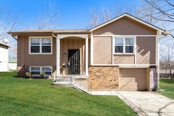 11923 MANCHESTER AVE GRANDVIEW, MO 64030